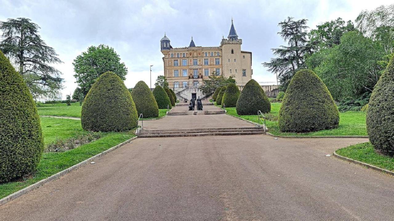 Ferienwohnung Votre Cocon Parfait A 9 Min D'Eurexpo Et 14 Min Groupama Saint-Priest  Exterior foto